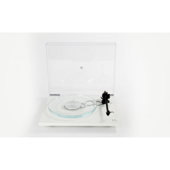 Rega Planar 6 Turntable